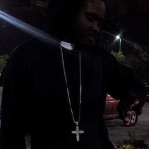 Meet your Posher, Tray